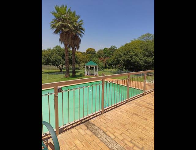 1 BEDROOM PROPERTY TO RENT IN FAERIE GLEN